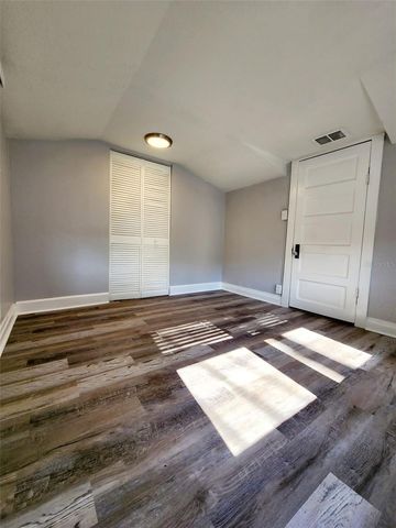 2801 18TH STREET N, St Petersburg, FL 33713