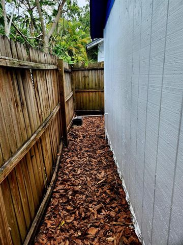 2801 18TH STREET N, St Petersburg, FL 33713