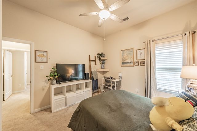 525 Foxcraft Drive, Fort Worth, TX 76131