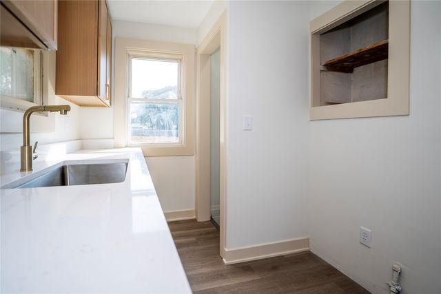 510 E 9th Street N, Newton, IA 50208