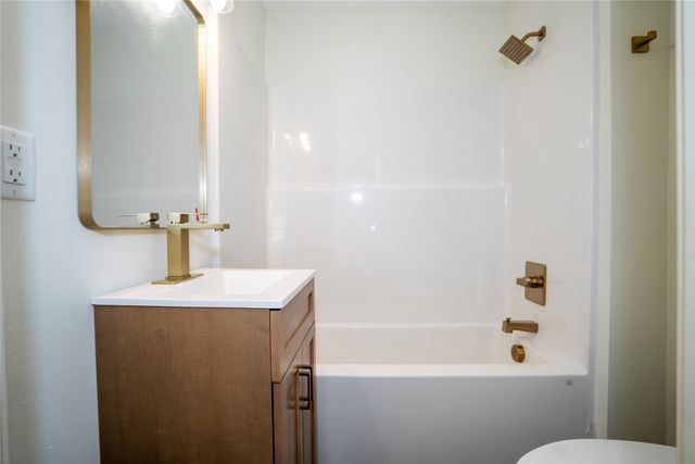 510 E 9th Street N, Newton, IA 50208