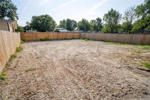 510 E 9th Street N, Newton, IA 50208