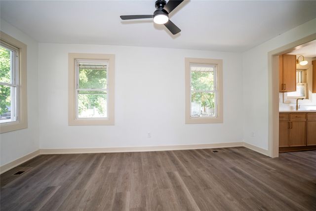 510 E 9th Street N, Newton, IA 50208