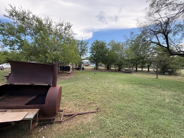 1716 SW 6th Avenue, Mineral Wells, TX 76067
