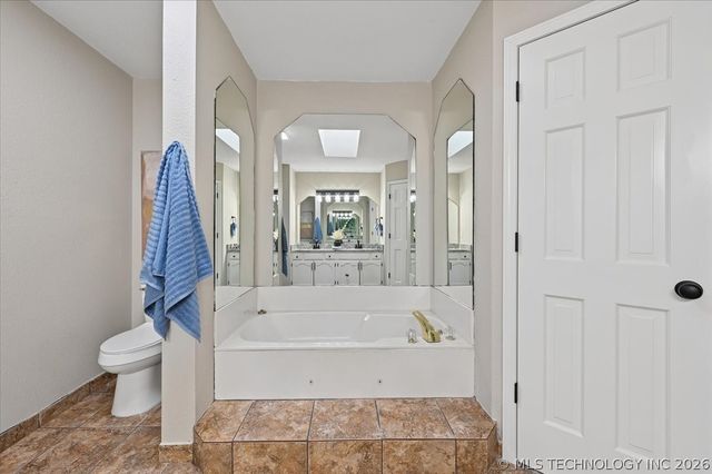 1816 S Gardenia Avenue, Broken Arrow, OK 74012