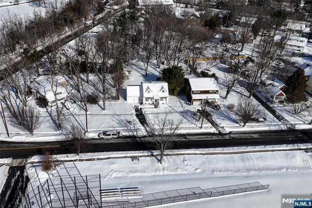 260 W Allendale Avenue, Allendale, NJ 07401