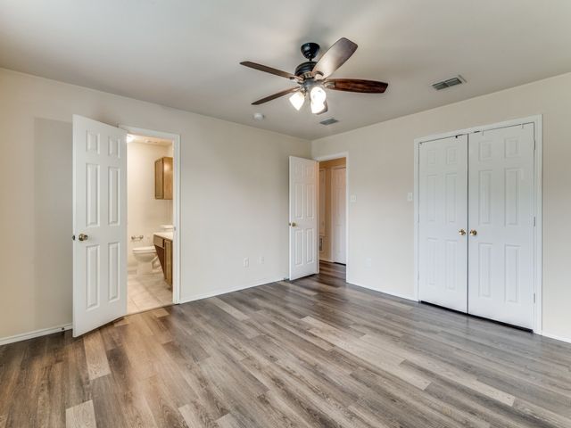 9436 Goldenview Drive, Fort Worth, TX 76244