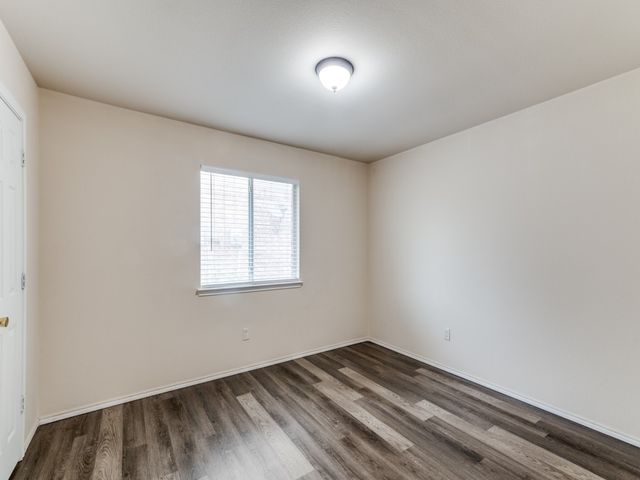 9436 Goldenview Drive, Fort Worth, TX 76244