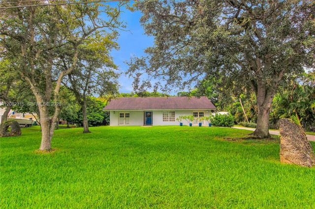 17110 SW 64th Court, Southwest Ranches, FL 33331