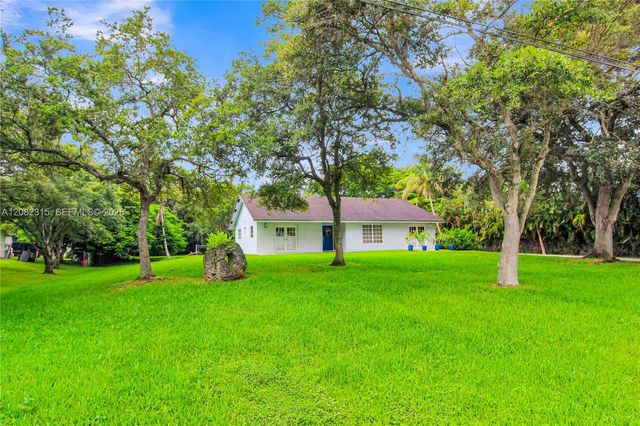17110 SW 64th Court, Southwest Ranches, FL 33331