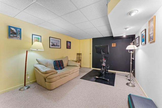 5819 Shagbark Drive, Ann Arbor, MI 48108