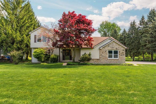 5819 Shagbark Drive, Ann Arbor, MI 48108