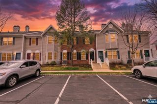 2071 Drake Court, Mahwah, NJ 07430