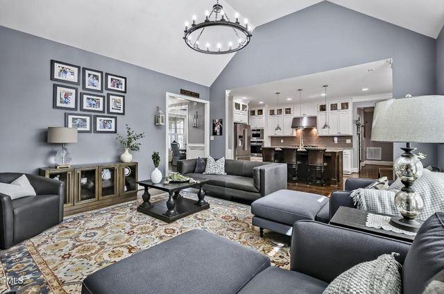 39 Wood Stork Court, Clayton, NC 27520