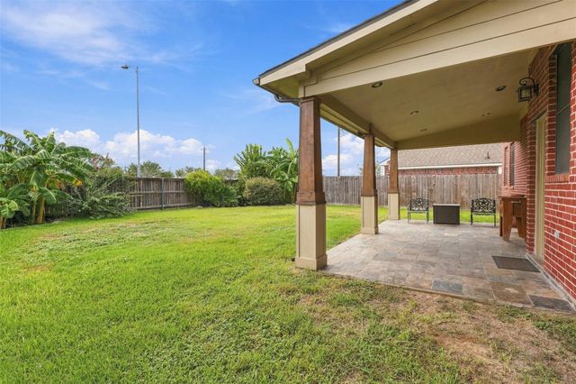 4838 Roaring Springs Road, Pasadena, TX 77505