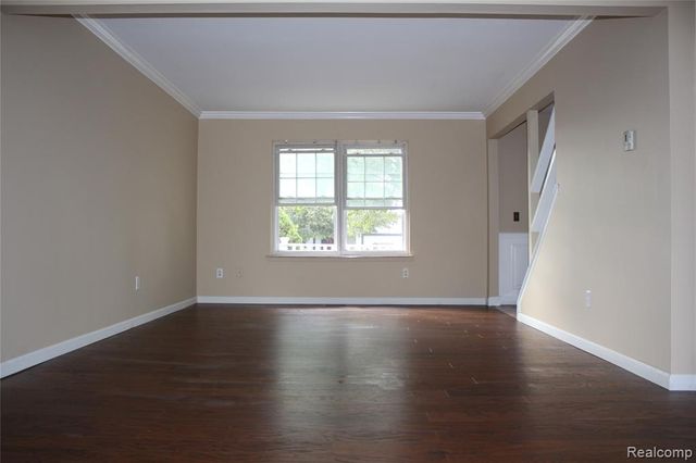 789 Dressler Lane, Rochester Hills, MI 48307