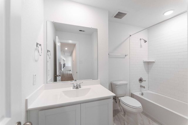 4639 Coral Bean Street, Pinehurst, TX 77362