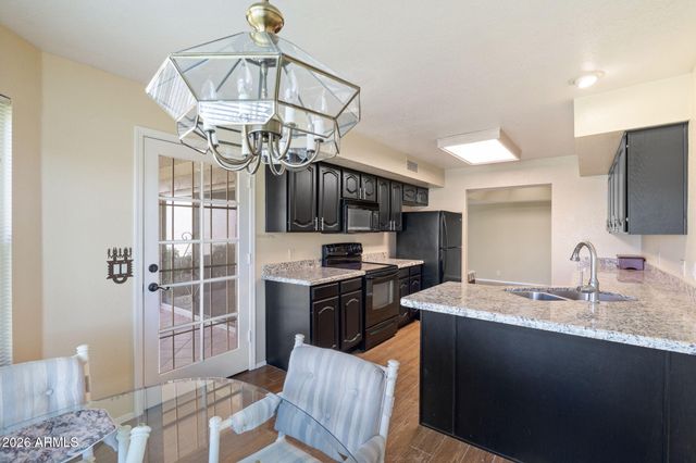 19224 N 93RD Avenue, Peoria, AZ 85382