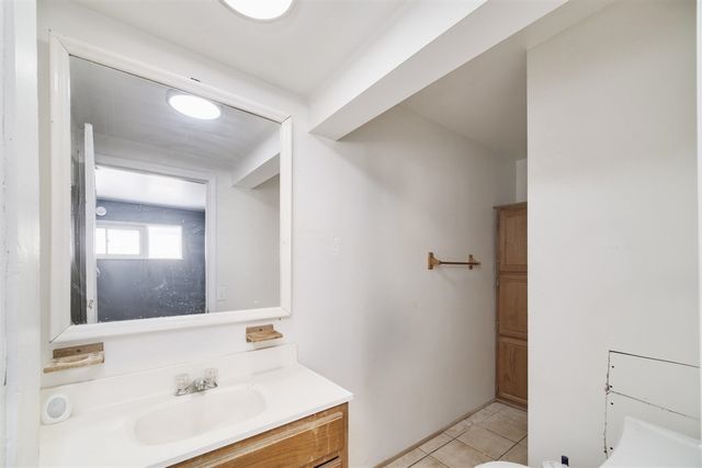 221 5th Street, Manistee, MI 49660