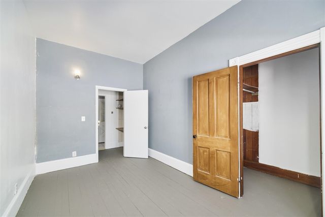 221 5th Street, Manistee, MI 49660