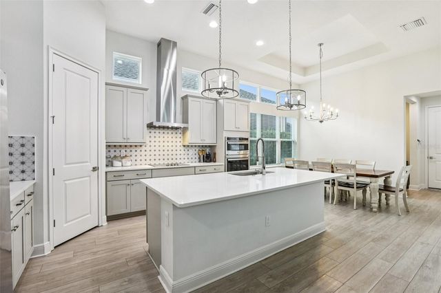 28664 COZY CREEK DRIVE, Wesley Chapel, FL 33543