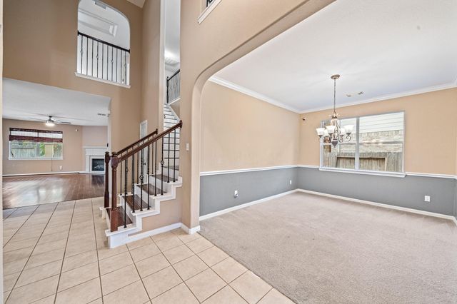 8711 Preston Field Lane, Houston, TX 77095