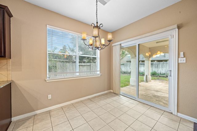 8711 Preston Field Lane, Houston, TX 77095