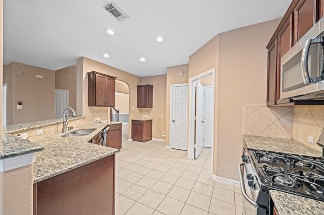 8711 Preston Field Lane, Houston, TX 77095