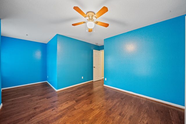 8711 Preston Field Lane, Houston, TX 77095