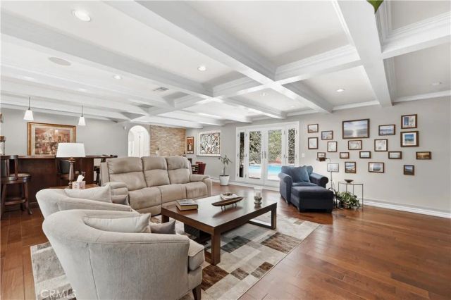 2101 Pioneer Avenue, Fullerton, CA 92831