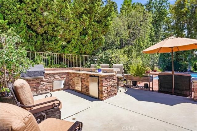 2101 Pioneer Avenue, Fullerton, CA 92831