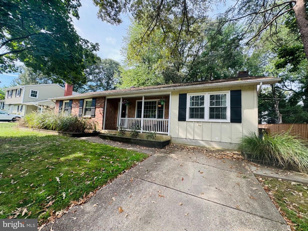 19 SEVERNDALE RD, Severna Park, MD 21146