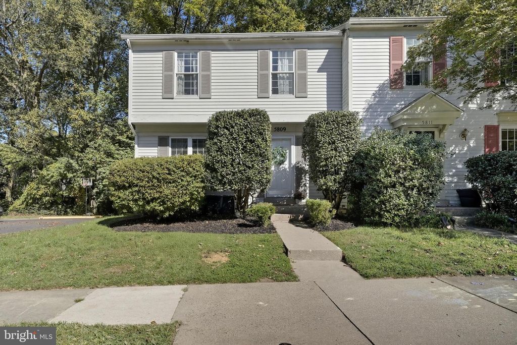 5809 WOOD POPPY CT, Burke, VA 22015