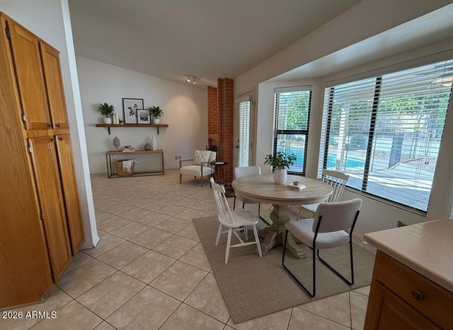 8956 E VOLTAIRE Drive, Scottsdale, AZ 85260