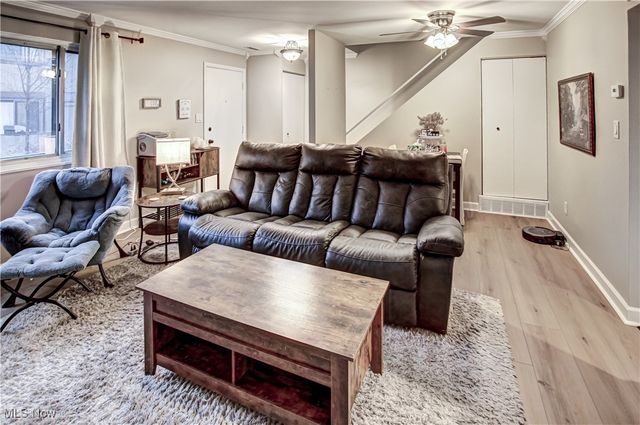 26686 Lake Of The Falls Boulevard, Olmsted Falls, OH 44138