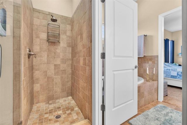 1301 36TH AVENUE N, St Petersburg, FL 33704