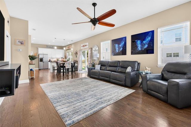 1301 36TH AVENUE N, St Petersburg, FL 33704