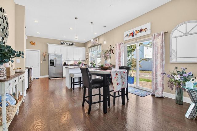 1301 36TH AVENUE N, St Petersburg, FL 33704