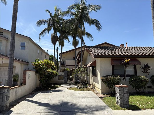 246 E Hullett Street, Long Beach, CA 90805
