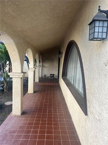 246 E Hullett Street, Long Beach, CA 90805