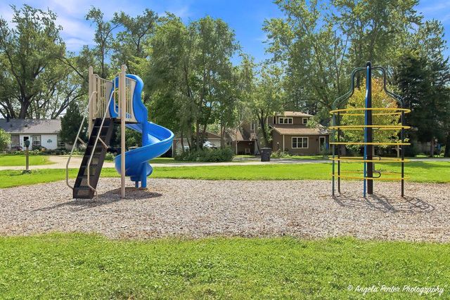 28317 107th PLACE, Trevor, WI 53179