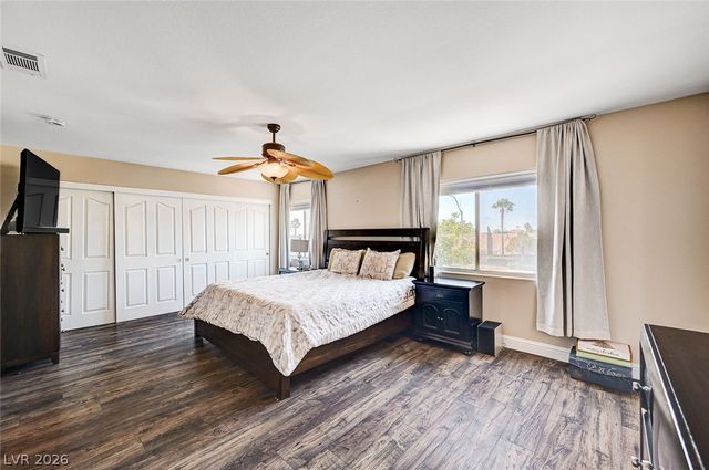 7813 Falconwing Avenue, Las Vegas, NV 89131