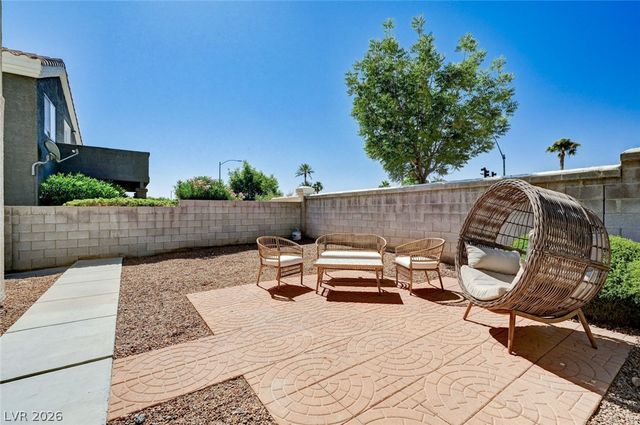 7813 Falconwing Avenue, Las Vegas, NV 89131