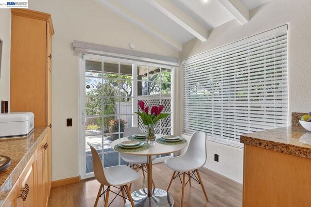 531 Silver Lake Dr, Danville, CA 94526