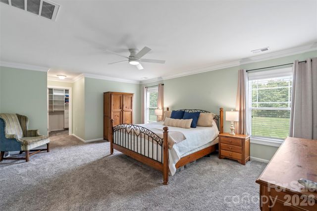 10019 Elizabeth Crest Lane, Charlotte, NC 28277