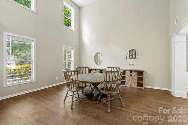 10019 Elizabeth Crest Lane, Charlotte, NC 28277