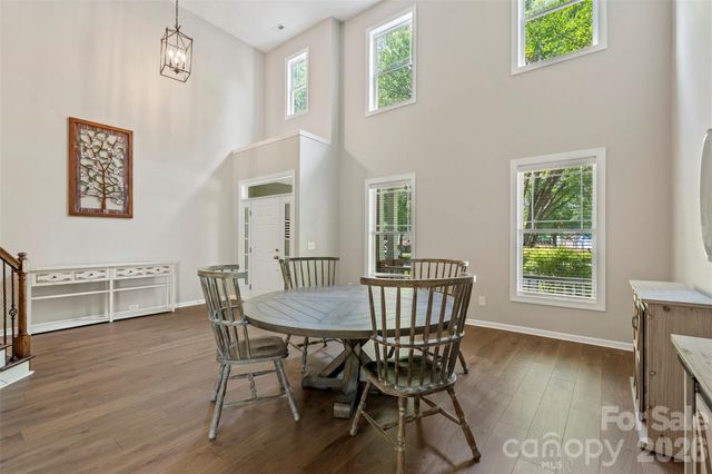 10019 Elizabeth Crest Lane, Charlotte, NC 28277