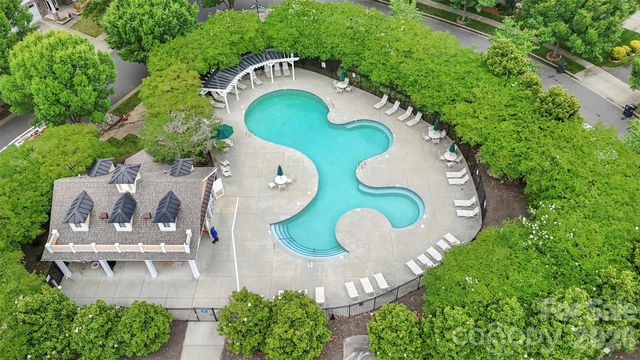 10019 Elizabeth Crest Lane, Charlotte, NC 28277