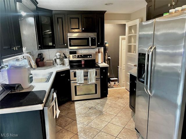 5221 Revere Avenue NW, Massillon, OH 44647