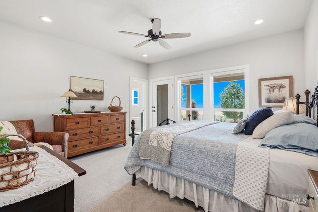 5553 S Snowshoe Place, Boise, ID 83709